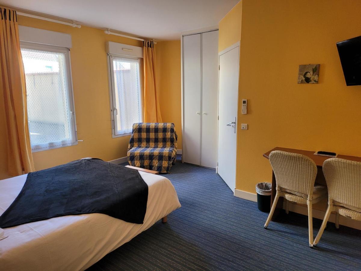 L'Auberge De L'Olive Dompierre-sur-Besbre Exteriér fotografie