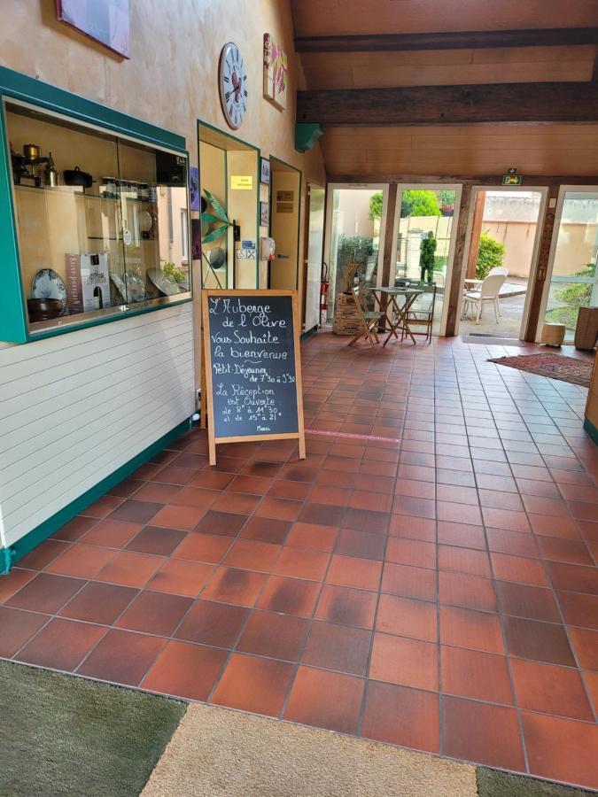 L'Auberge De L'Olive Dompierre-sur-Besbre Exteriér fotografie
