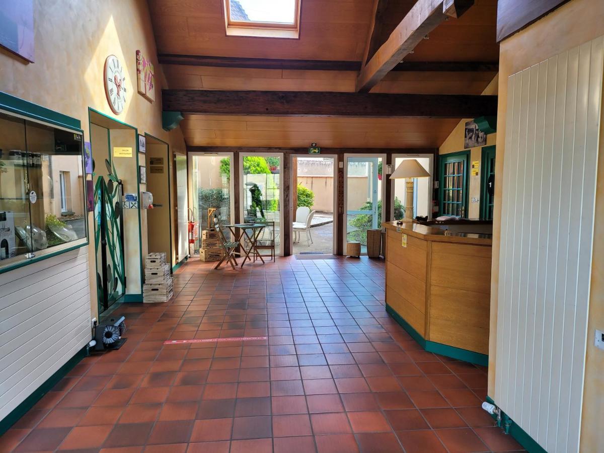 L'Auberge De L'Olive Dompierre-sur-Besbre Exteriér fotografie