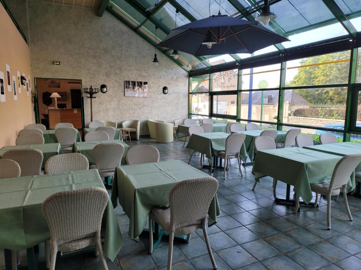 L'Auberge De L'Olive Dompierre-sur-Besbre Exteriér fotografie