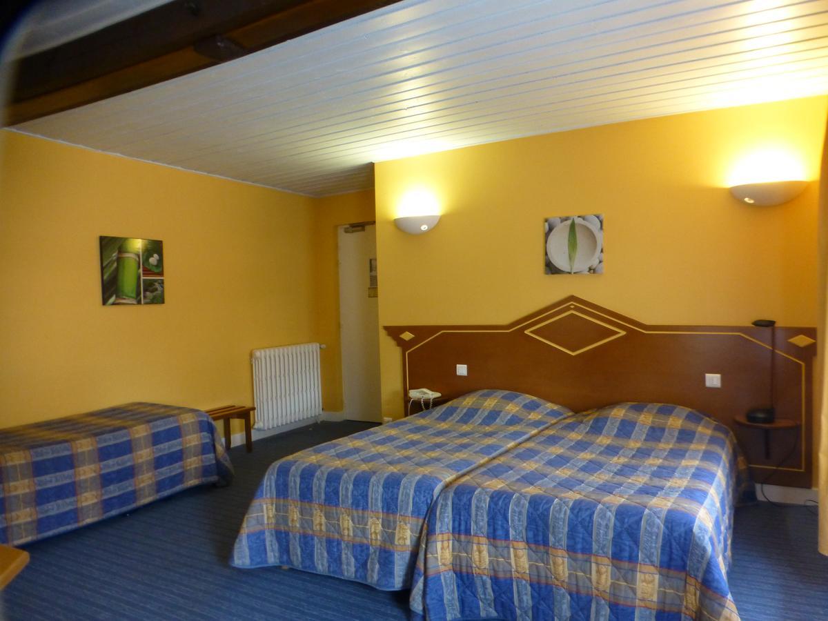 L'Auberge De L'Olive Dompierre-sur-Besbre Exteriér fotografie